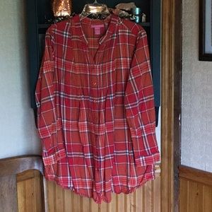 Pleated flannel shirt